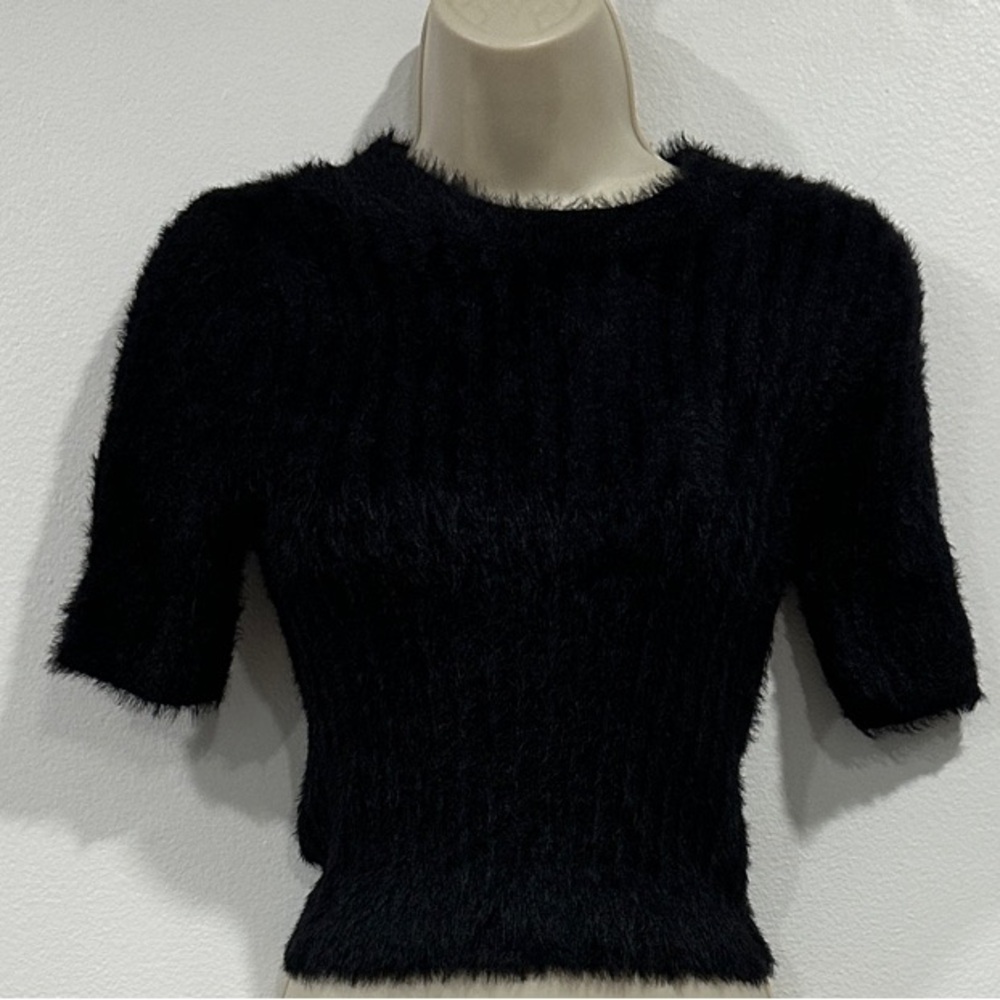 NWOT Double Zero Black Fuzzy Fitted Sweater